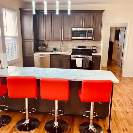 דירות ניוארק Ooohlala! 2 Beds And 2 Full Baths W/Free Parking מראה חיצוני תמונה