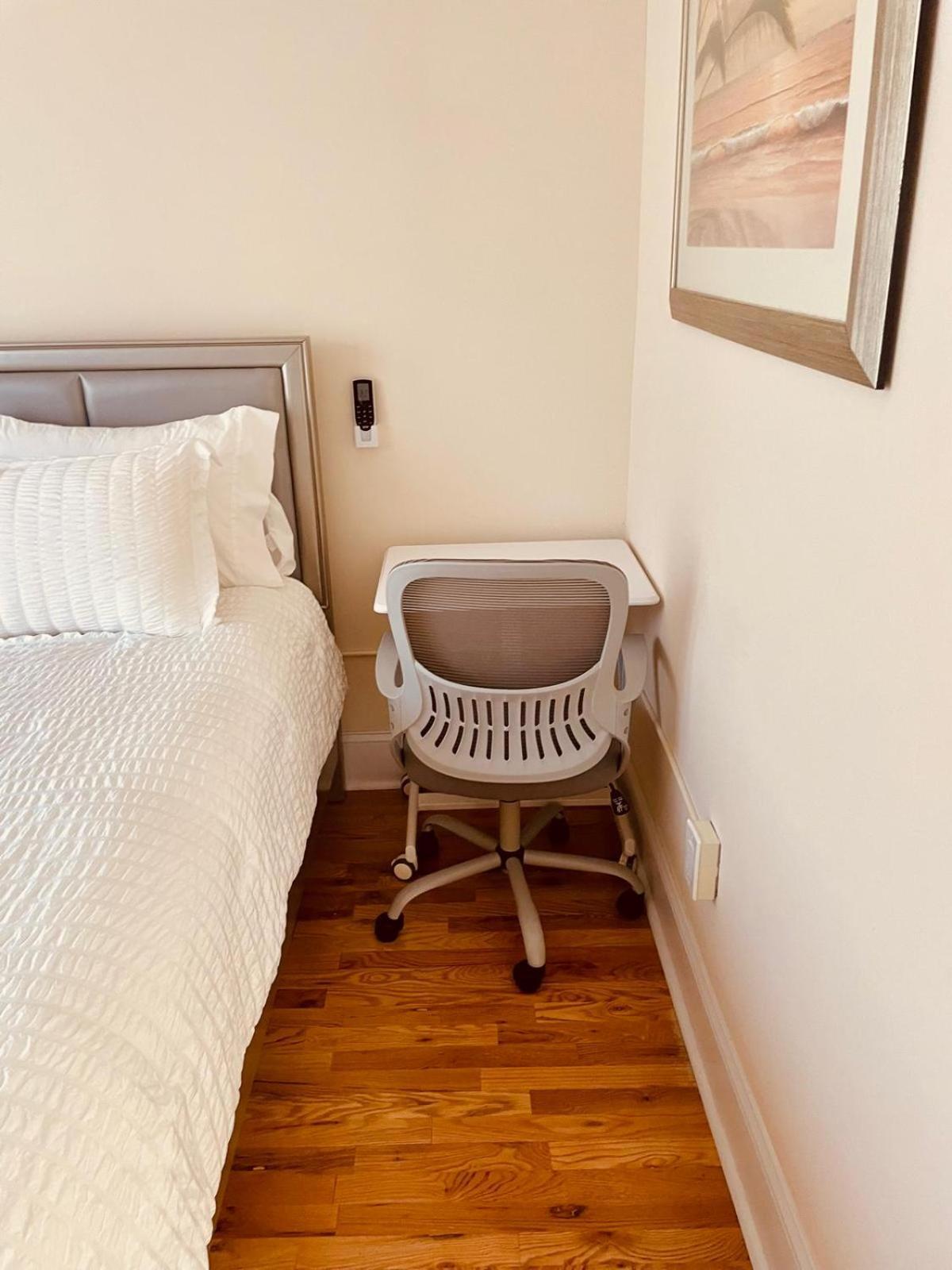 דירות ניוארק Ooohlala! 2 Beds And 2 Full Baths W/Free Parking מראה חיצוני תמונה
