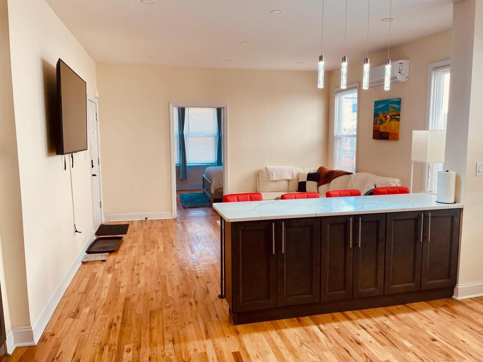 דירות ניוארק Ooohlala! 2 Beds And 2 Full Baths W/Free Parking מראה חיצוני תמונה