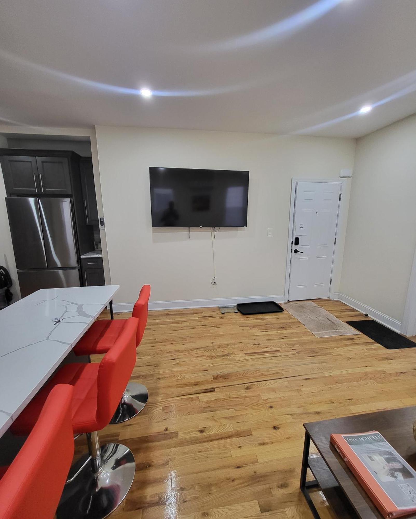 דירות ניוארק Ooohlala! 2 Beds And 2 Full Baths W/Free Parking מראה חיצוני תמונה