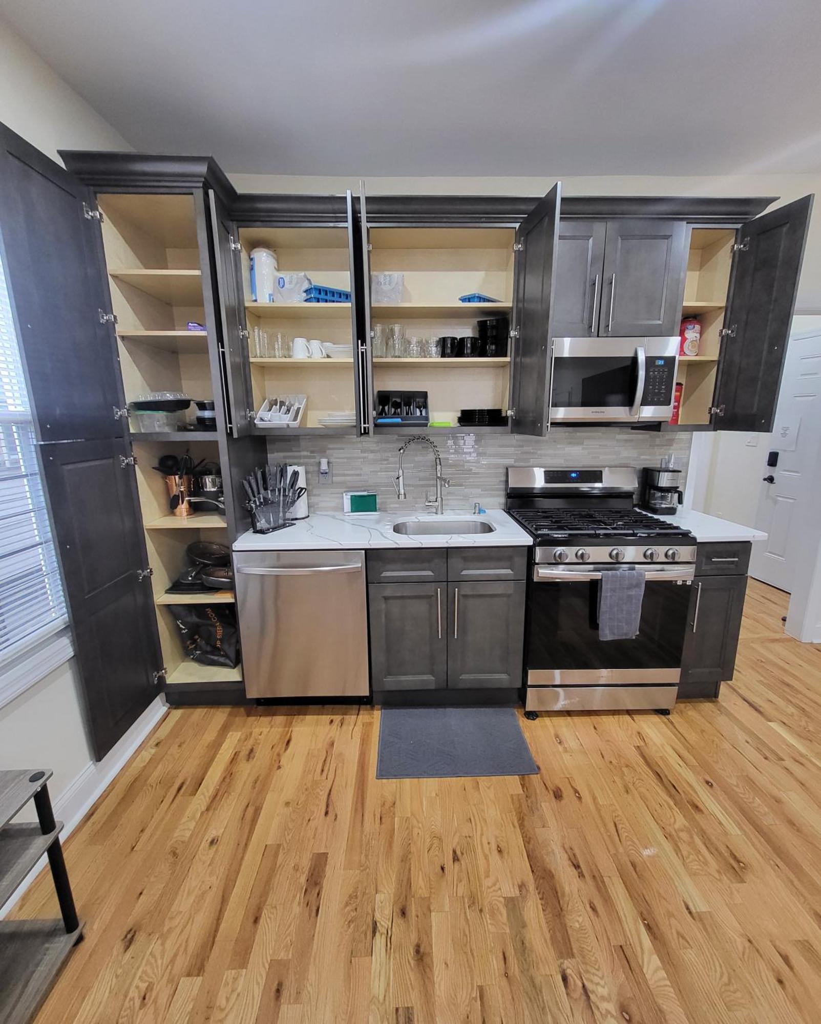 דירות ניוארק Ooohlala! 2 Beds And 2 Full Baths W/Free Parking מראה חיצוני תמונה